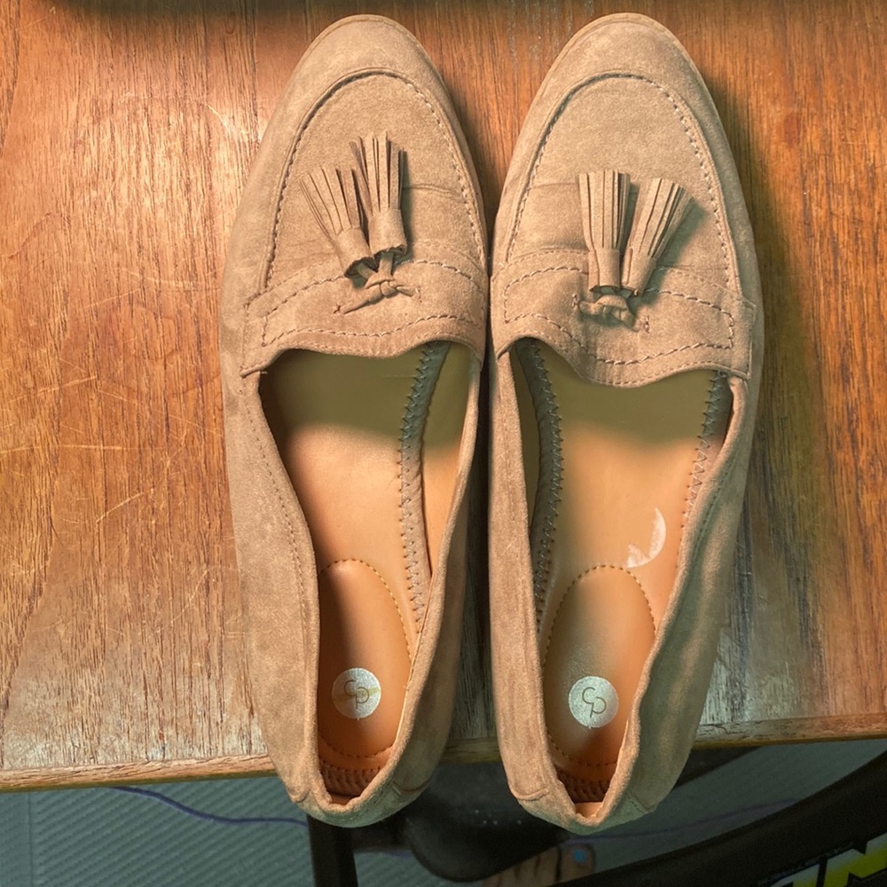 Dressbarn flats